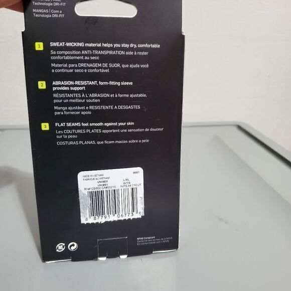 Nike Pro Dri Fit 3.0 Sz L/XL Compression Football Arm Sleeves Black 2 Pair - Picture 4 of 4